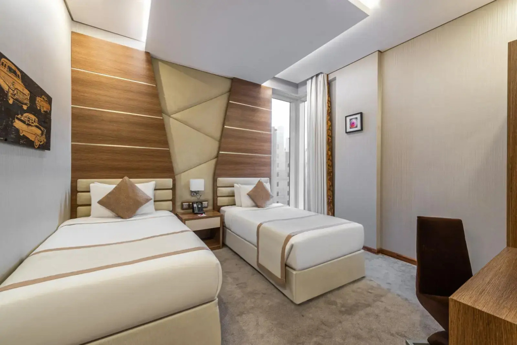 Royal Double Suite (full double bed)