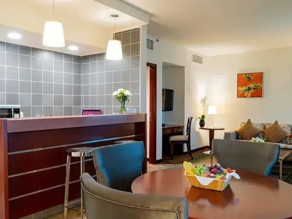 Al Ain Palace Hotel - Chambres