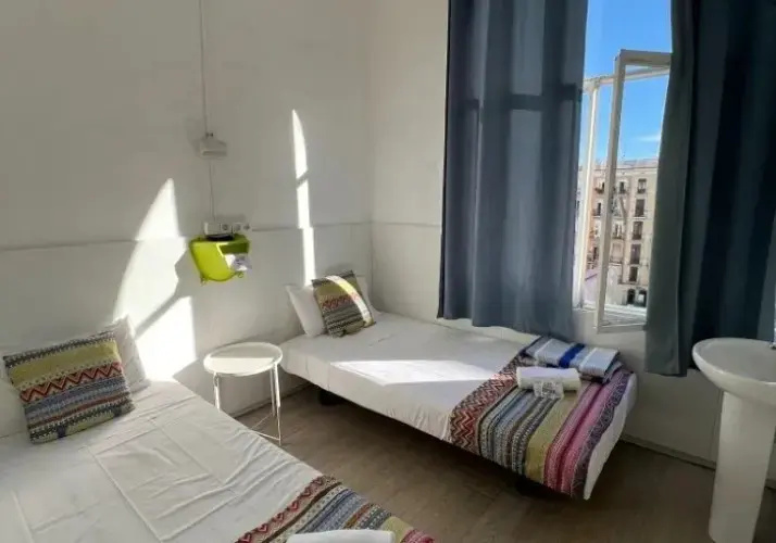 Double room (twin beds)