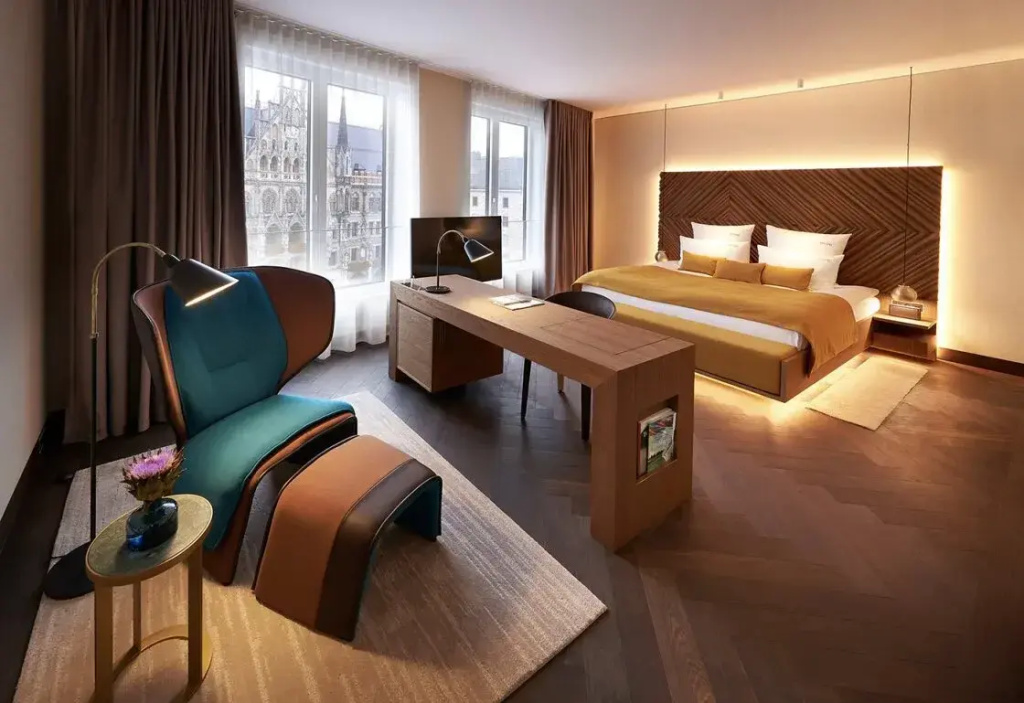 Church View Double Junior Suite (full double bed)