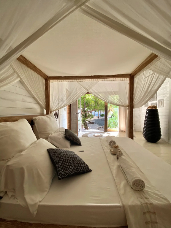 Queen Double room full double bed