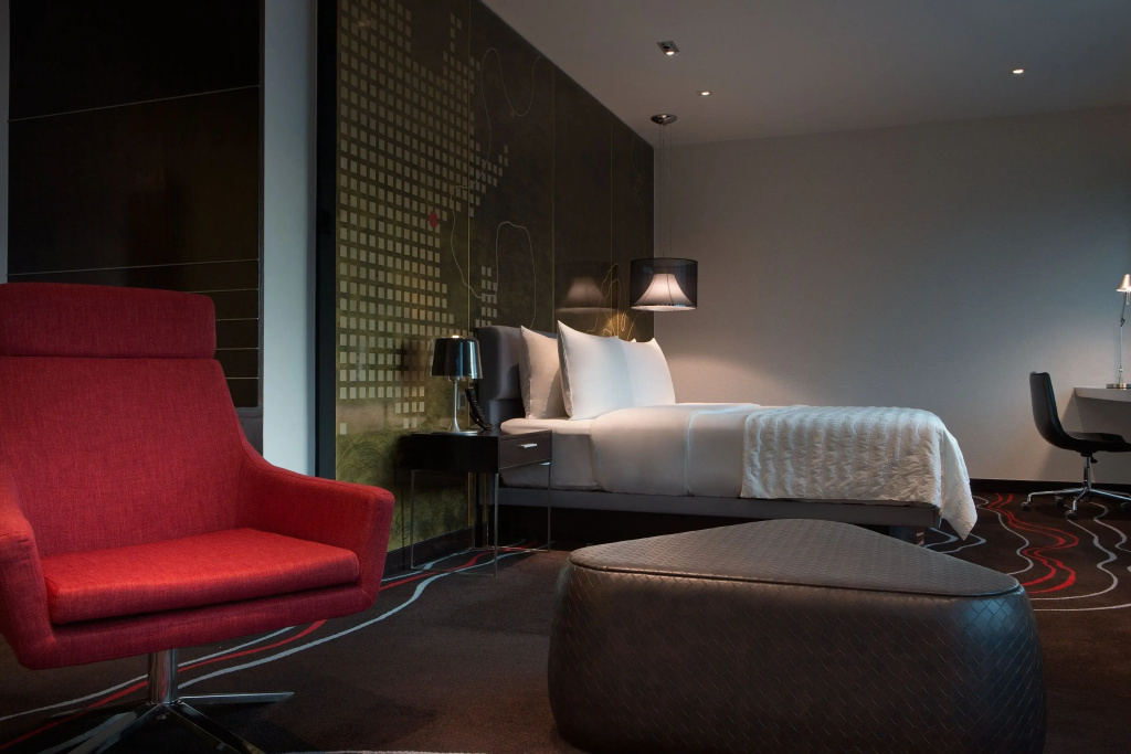 Double Club Studio Suite twin beds