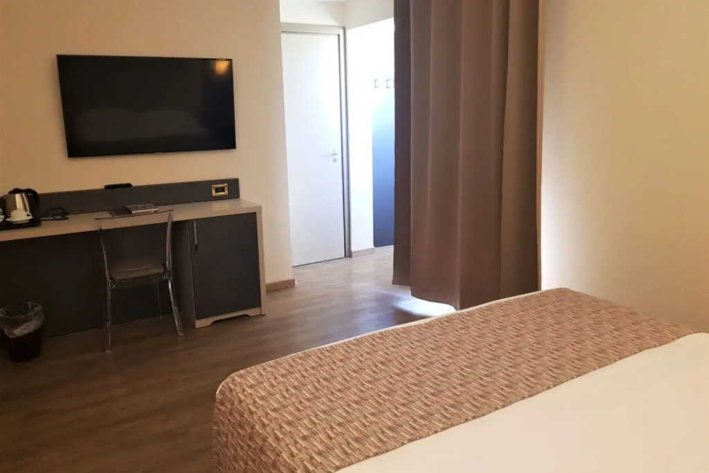 Hotel Astra Ferrara - Chambres