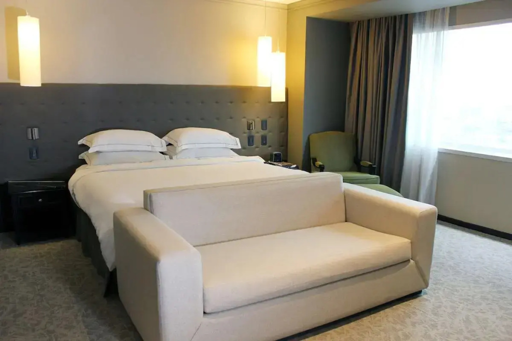 Executive Superior Double room (full double bed)