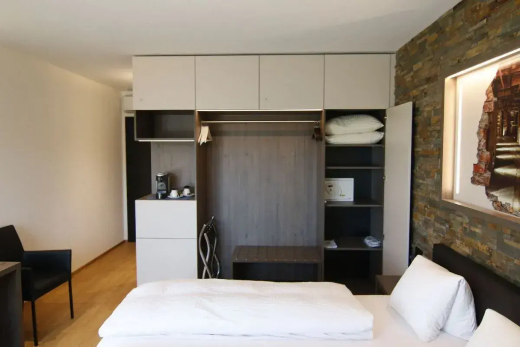 Superior Double room (full double bed)
