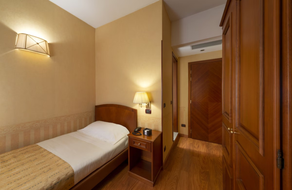 Hotel photo 8