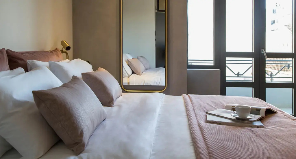 Superior Double room (full double bed)