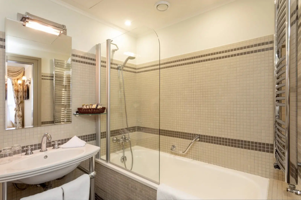 Iron Gate Hotel & Suites Prague by BHG - Chambres