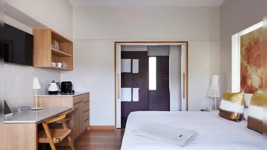 Elements of Byron - Chambres
