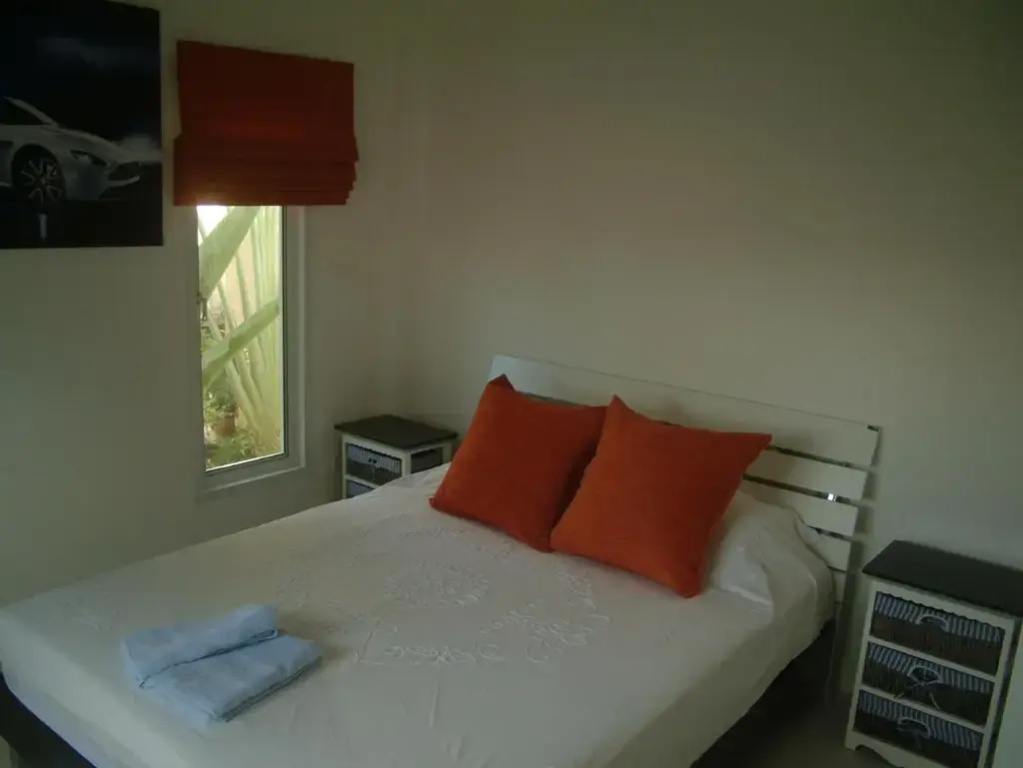2 Bedrooms Quadruple Villa