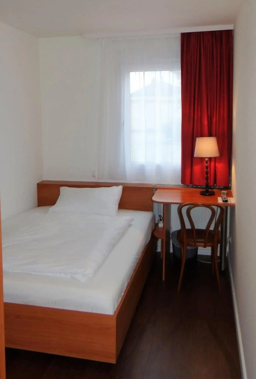 Amedia Express Sattledt a Trademark by Wyndham - Chambres