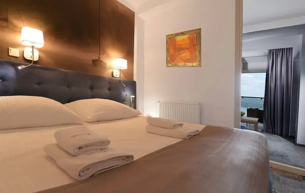 Premium Apartment