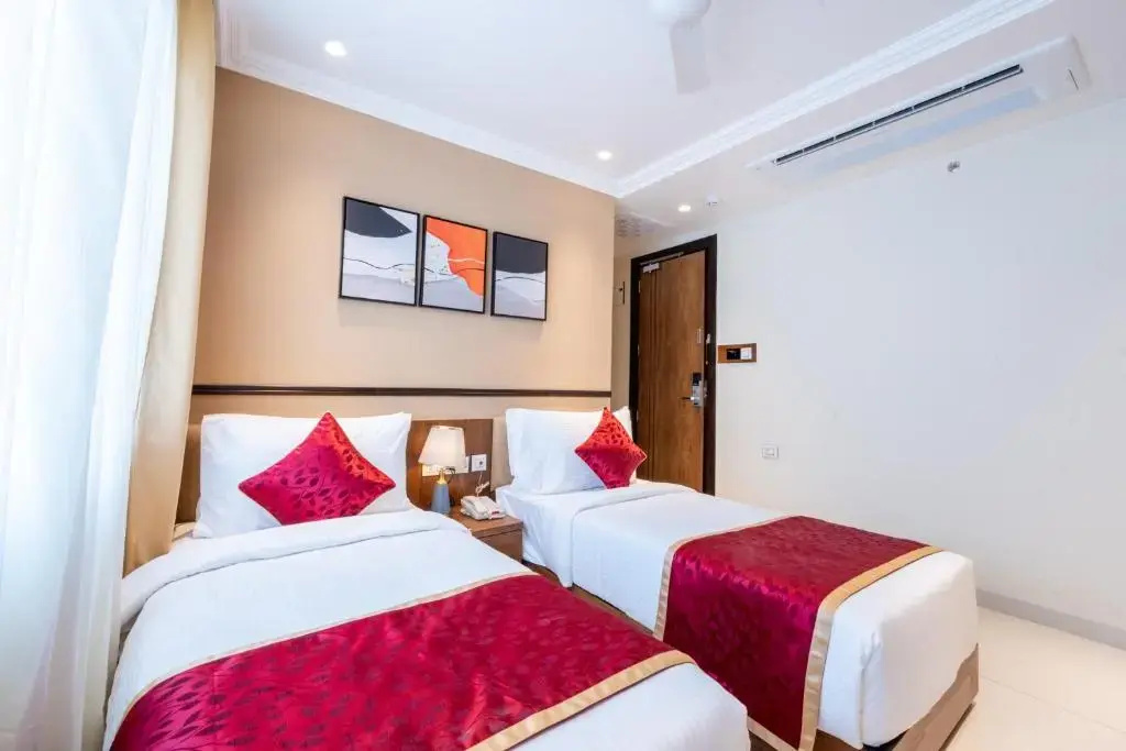 Hotel photo 12