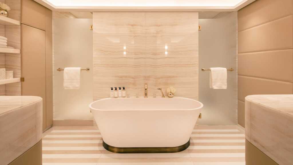 Двухместный люкс Hyde park двуспальная кровать в Four Seasons Hotel London at Park Lane