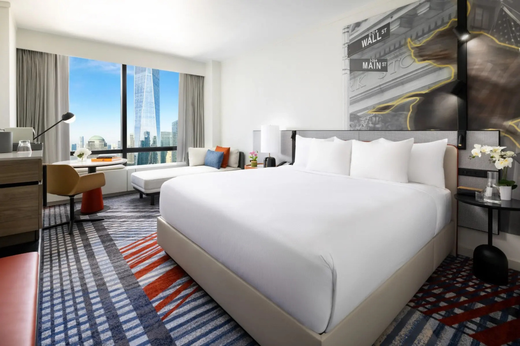 Premier Double room with Hudson River View (full double bed)
