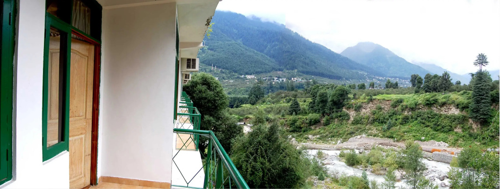 Balcony & Terrace