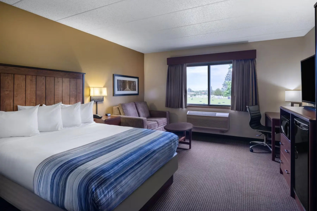 Accessible Double room (full double bed)