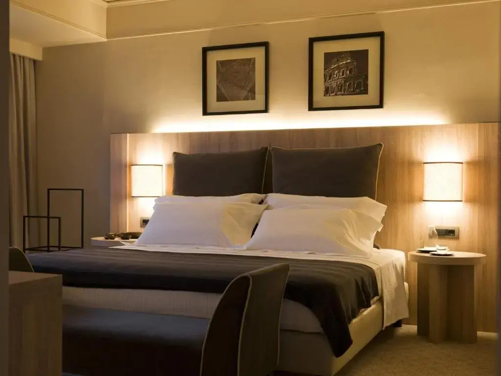 A.Roma Lifestyle Hotel - Tap to explore photos