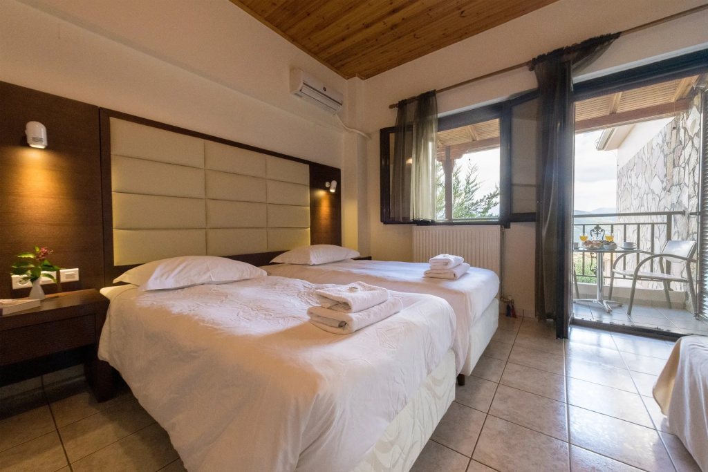 Deluxe Family room