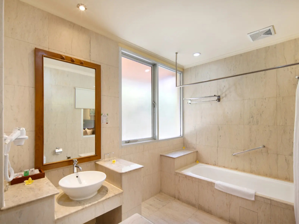 Grand Istana Rama Hotel - Chambres
