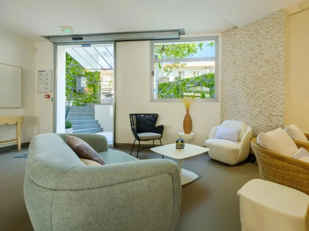 Voir la photo 3 — B&B HOTEL Antibes Juan-les-Pins