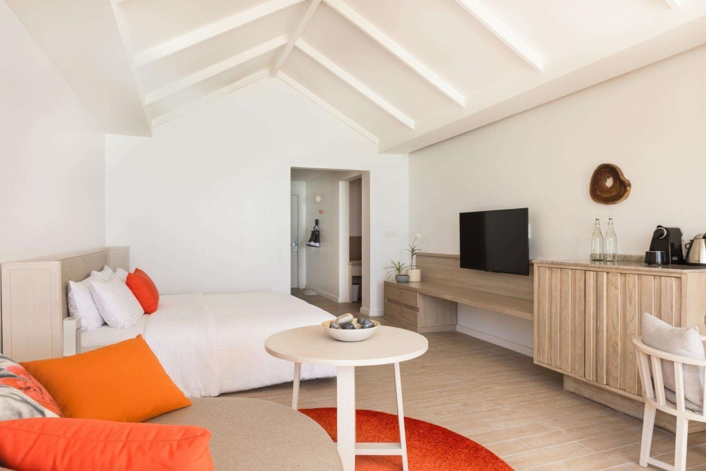 Lux South Ari Atoll Resort & Villas