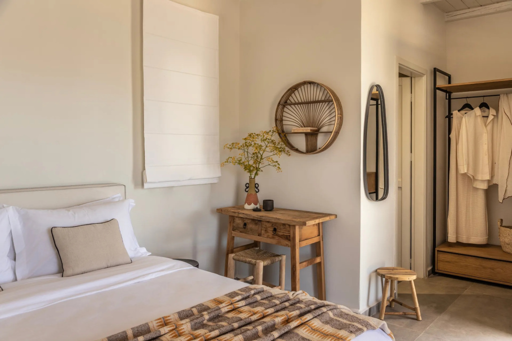 Double Junior Suite with sea view (full double bed)