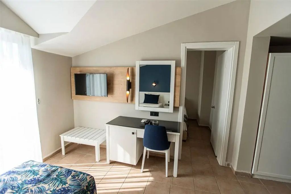 Standard Family room with balcony