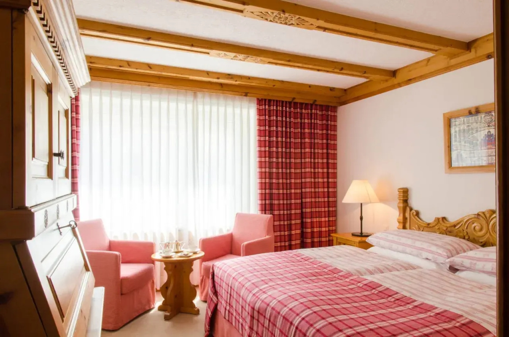 Crystal Hotel - Chambres