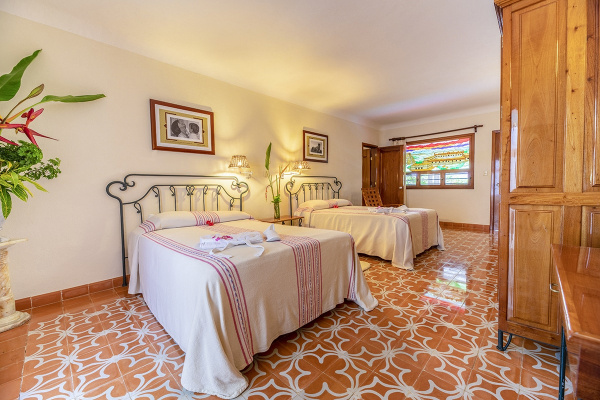 John F. Kennedy Quadruple Suite