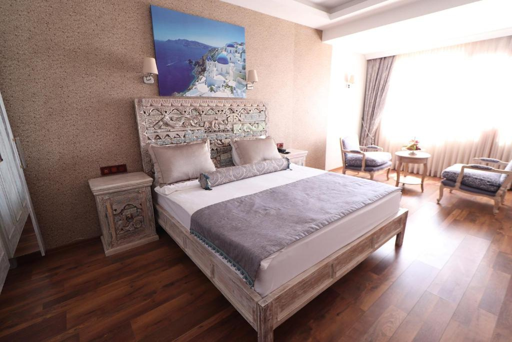 Double Suite with sea view (full double bed)