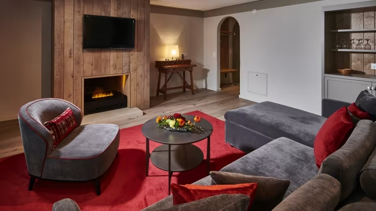 Jungfrau Suite