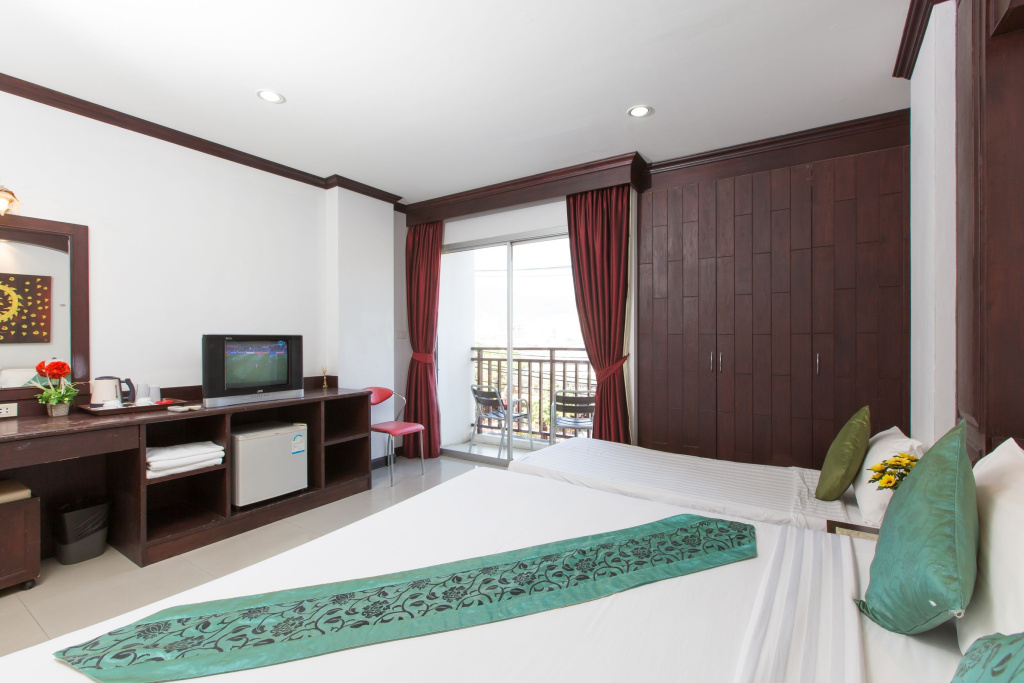 Patong Buri Resort Hotel - Chambres