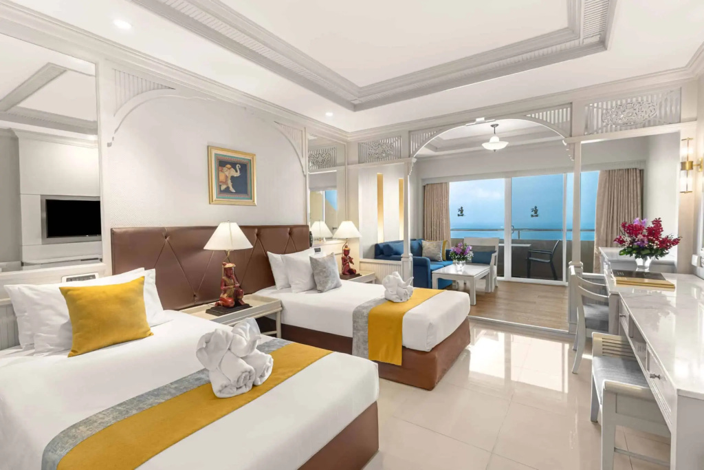 Double Mini Suite Plus with sea view (twin beds)
