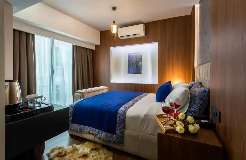 Superior Double room (full double bed)