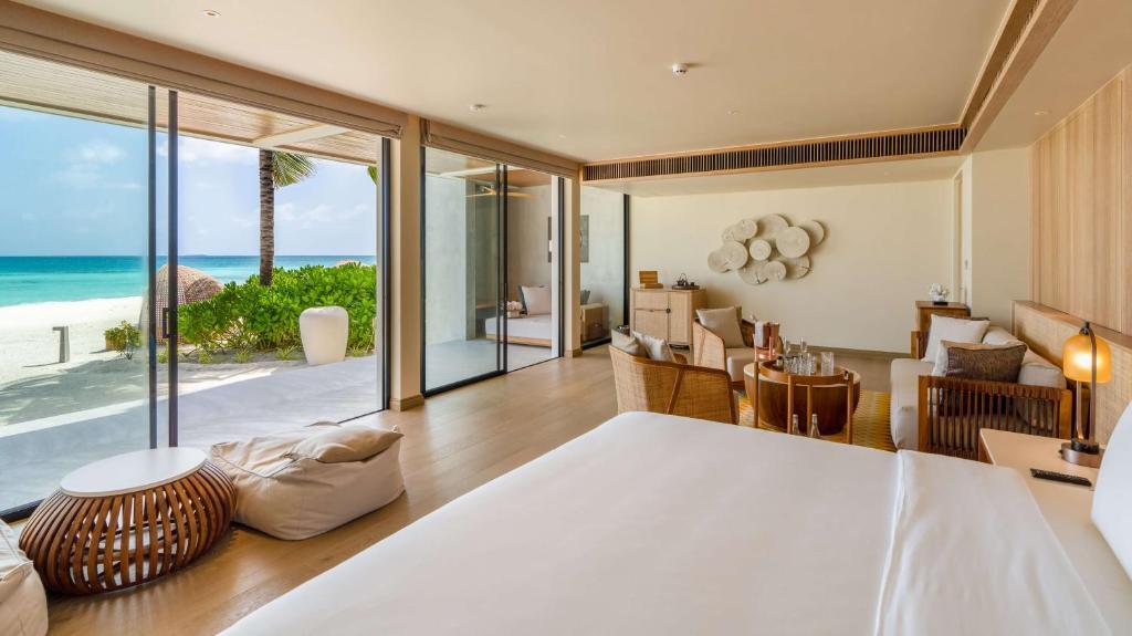 Kuda Villingili Resort Maldives