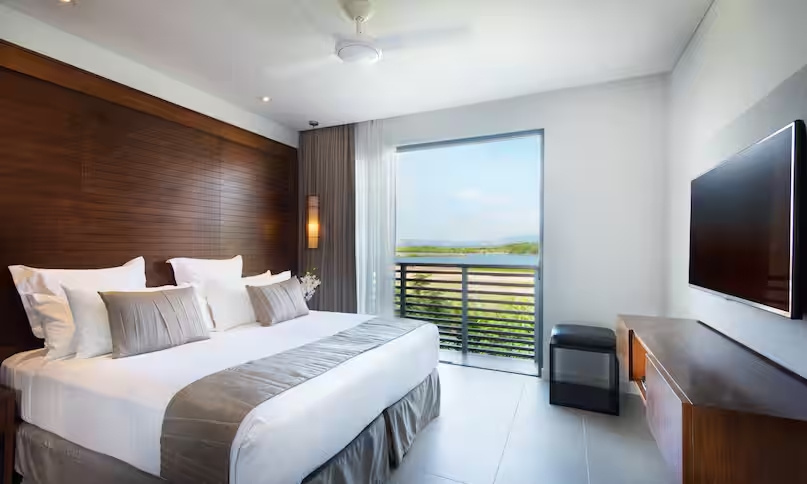 2 Bedrooms Penthouse