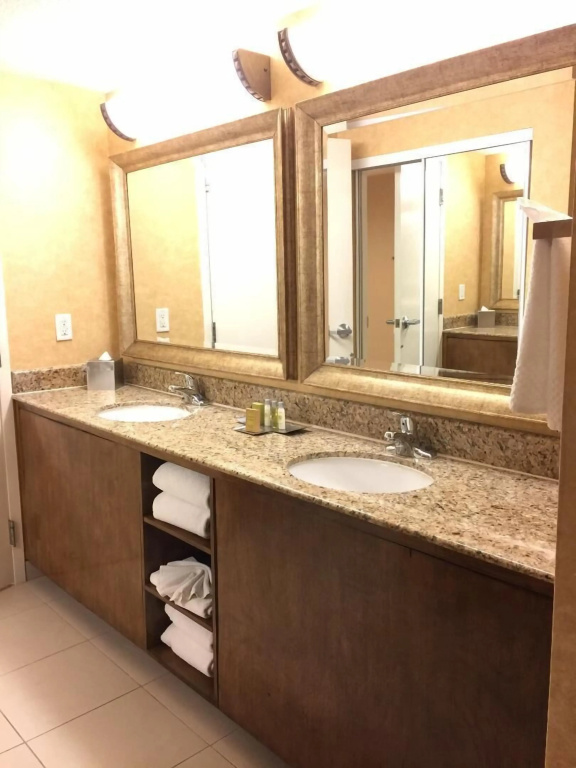 DoubleTree Suites by Hilton Anaheim Rsrt - Conv Cntr - Chambres