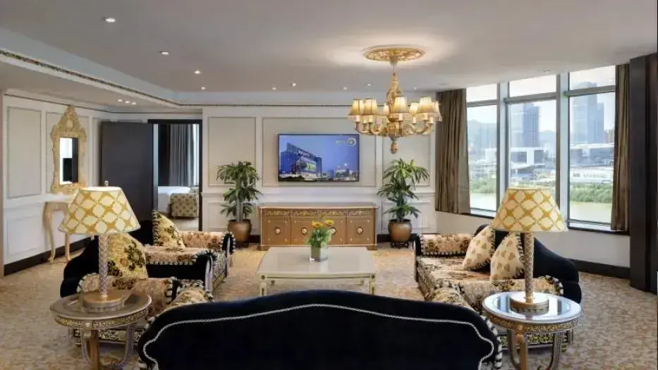 Presidential Suite