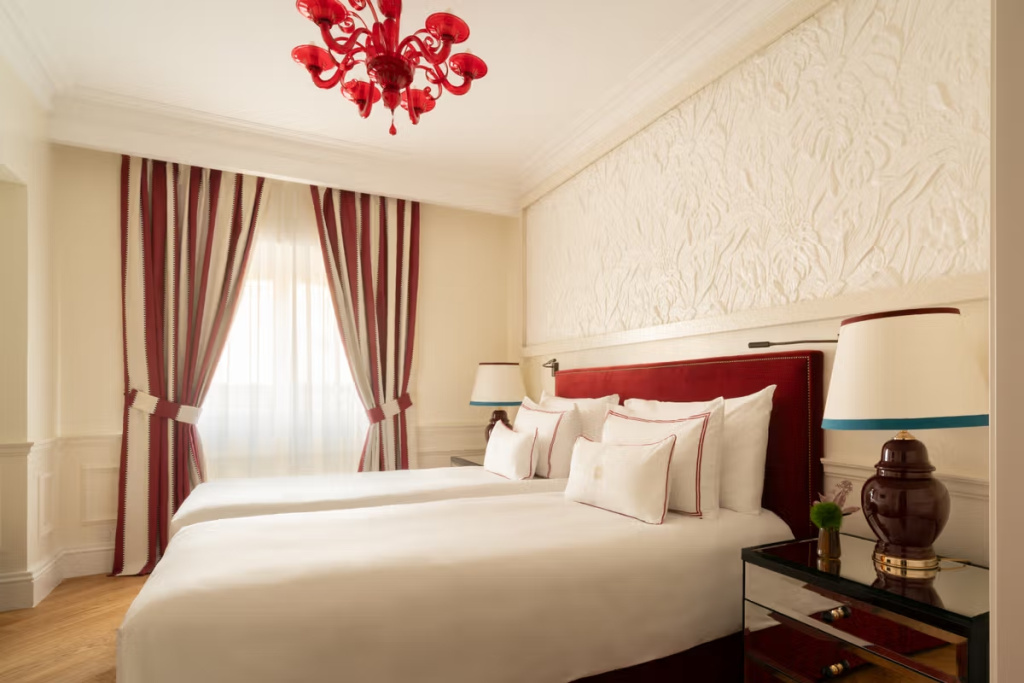 Prestige Double Suite (full double bed)