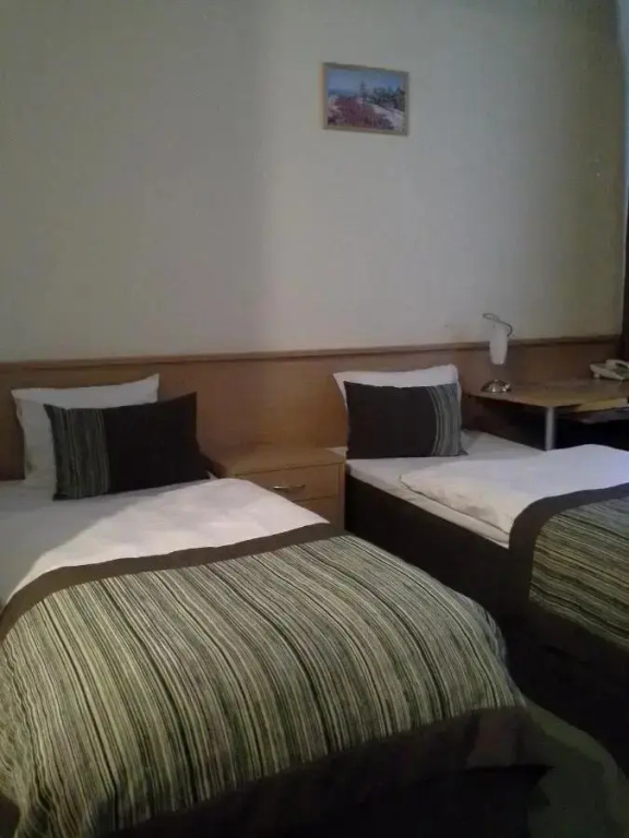 Sky High Hotel - Chambres
