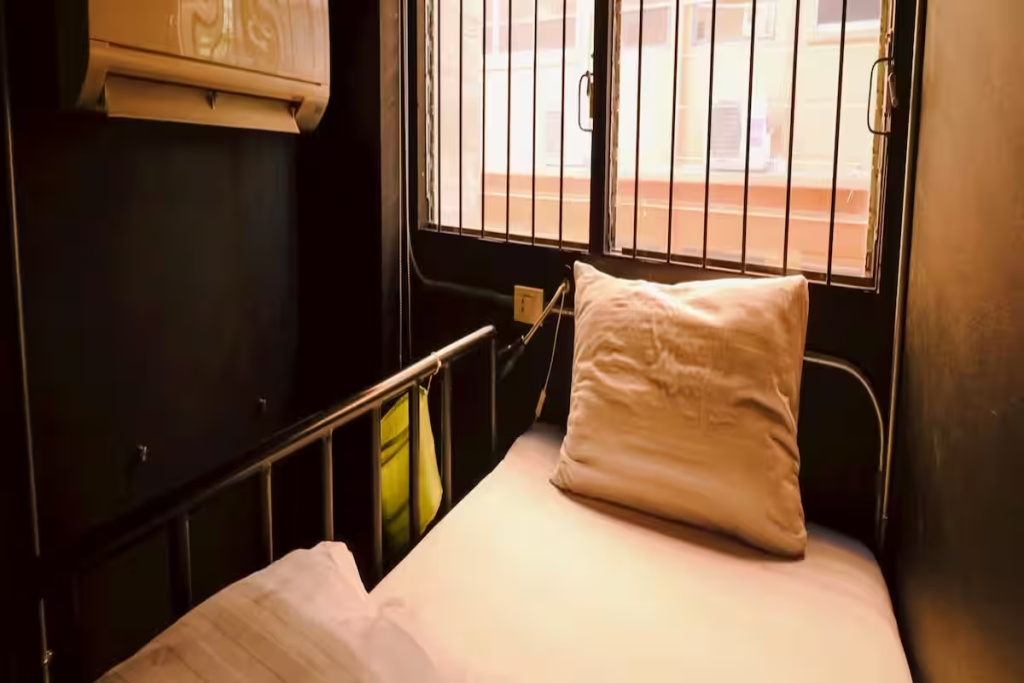 Jasaen Hotel - Chambres