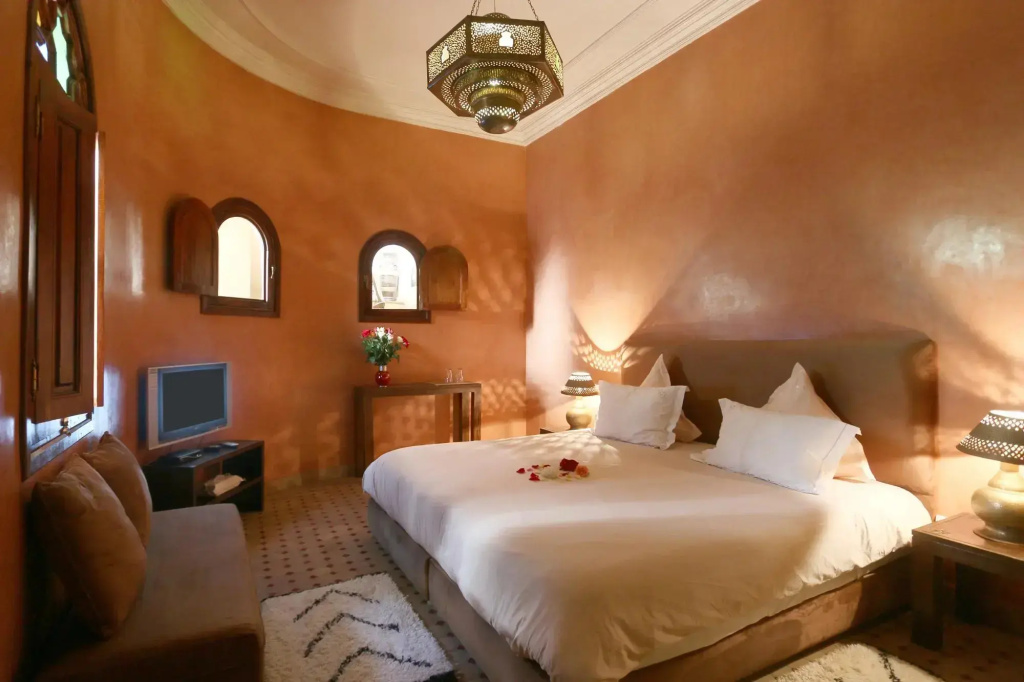 Marrakech Double room (full double bed)