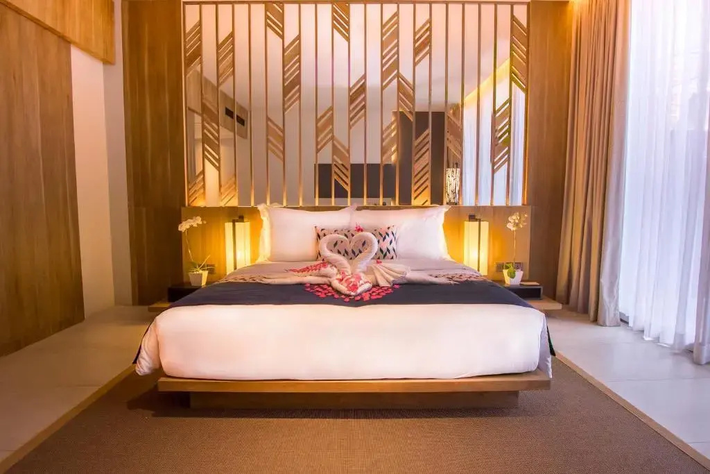 Premier Double Suite (full double bed)