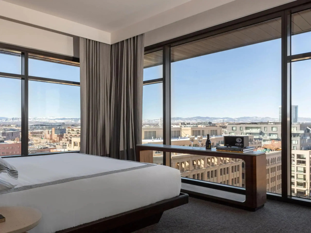 Mile High Suite