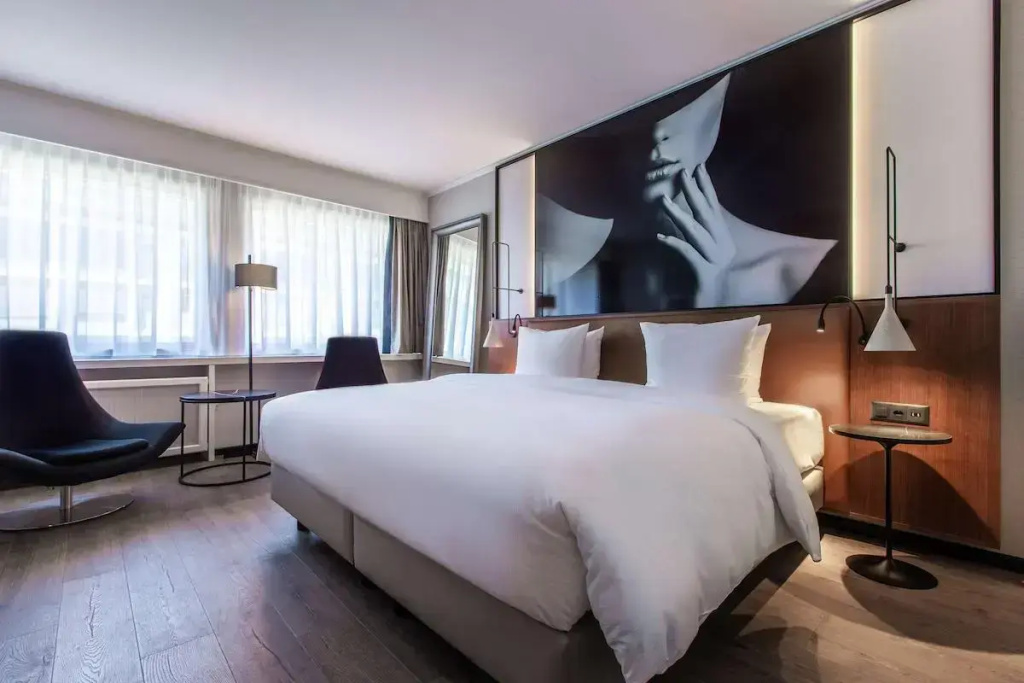 Superior room