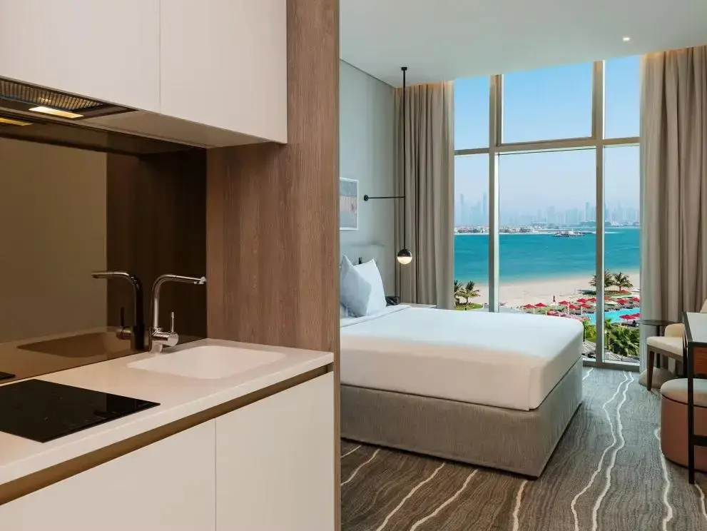 Deluxe Palm Double room with sea view full double bed