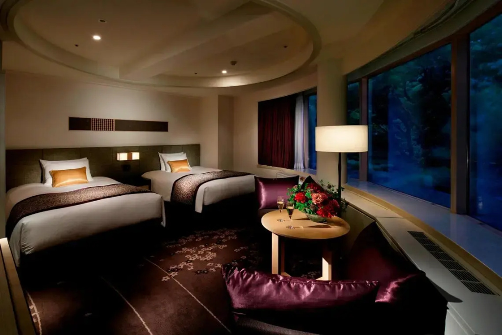 Corner Double Junior Suite (twin beds)