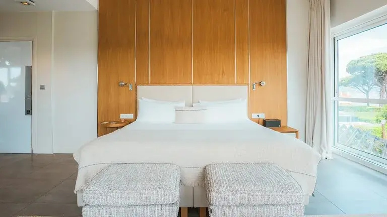 Junior Double Natural room (full double bed)
