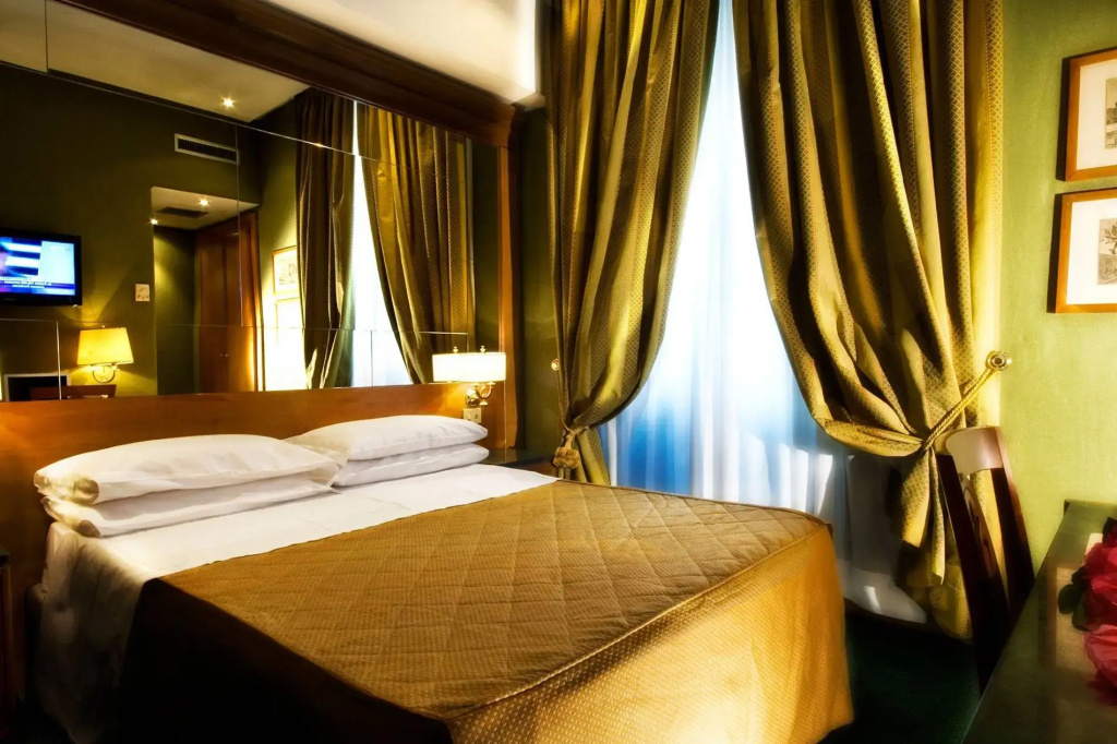 Smart Double room (full double bed)